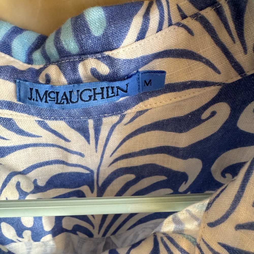 J. Mclaughlin Blue And White Leaf Pattern Linen D… - image 2